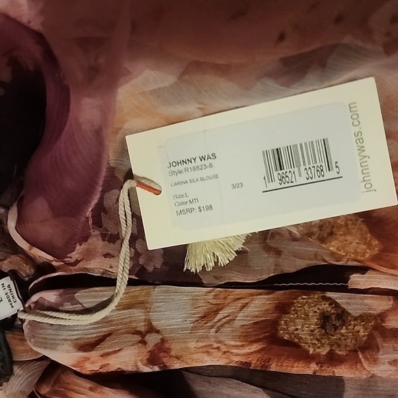 JOHNNY WAS CARINA SILK BLOUSE SIZE L - Picture 6 of 6